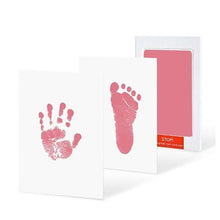 Load image into Gallery viewer, TiddlyBoo™ Inkless Baby Foot and Hand Print Kit
